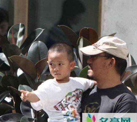 姜文周韵几个儿子 姜文和周韵的儿子