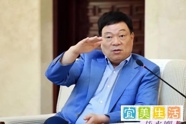 浙商大佬意外离世，太子爷和后妈为400亿家产闹翻！