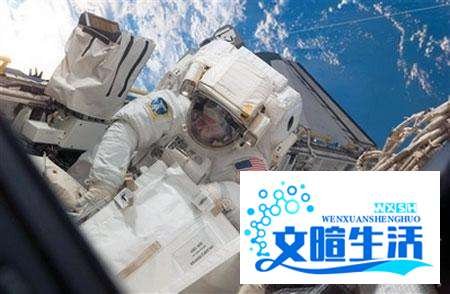 长期在空间站生活的宇航员怎么解决性欲望的问题呢