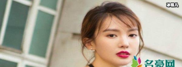 金晨嘴巴为什么是歪的 背后原因大揭秘本尊是这样回应的